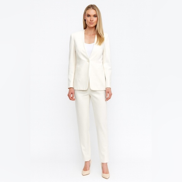 MARCCAIN Jackets & Blazers - Marc Cain White Textured Knit Minimalist Single Button Tailored Blazer Jacket